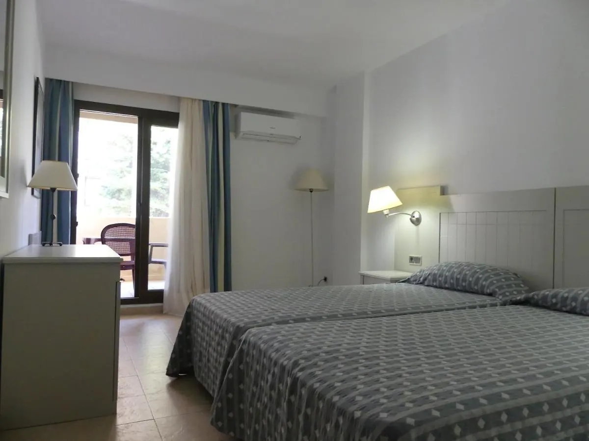Apartamento Dos Dormitorios Bajo, Vistas Piscina Isla Canela