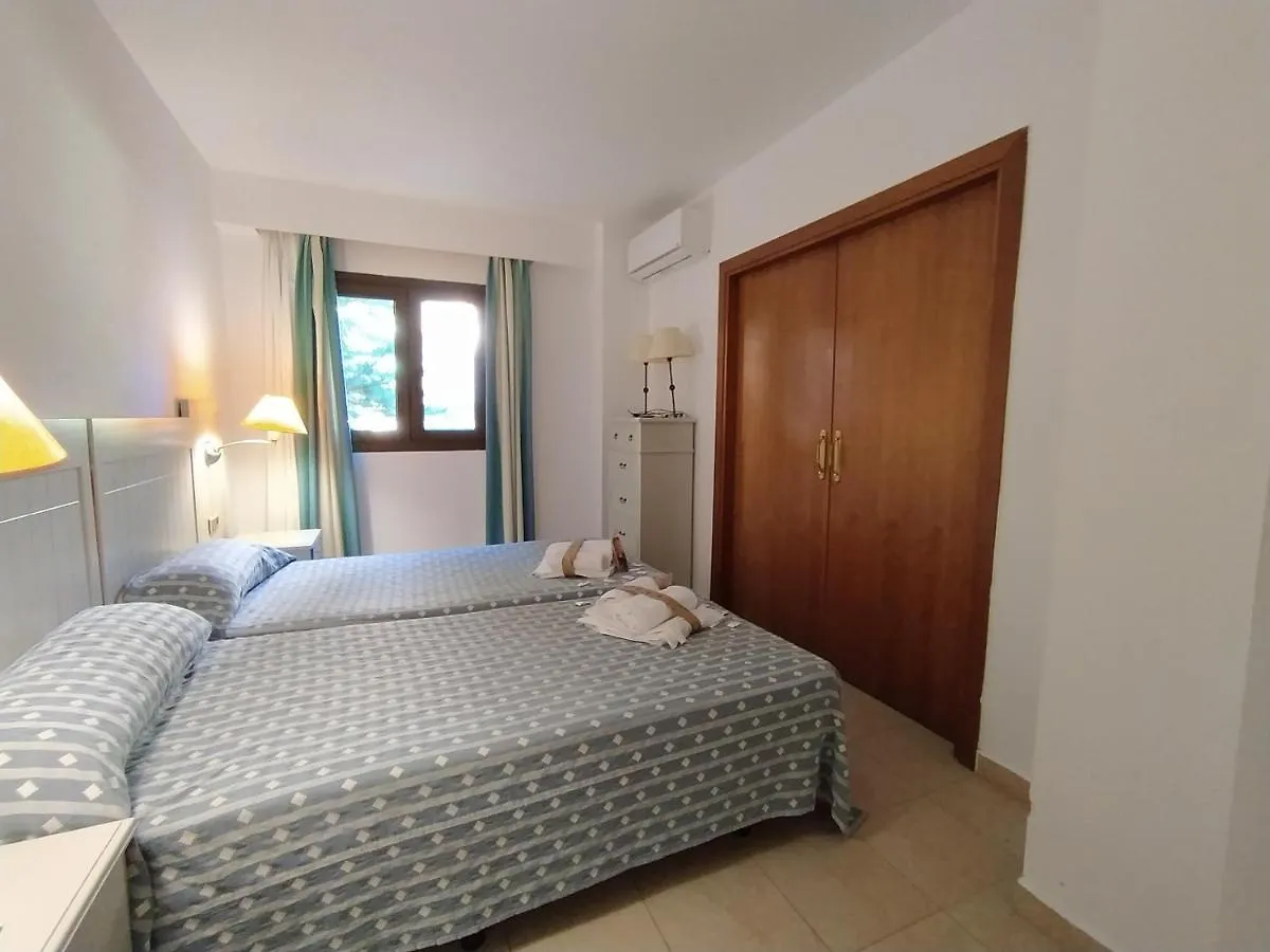 Apartamento Dos Dormitorios Bajo, Vistas Piscina Isla Canela