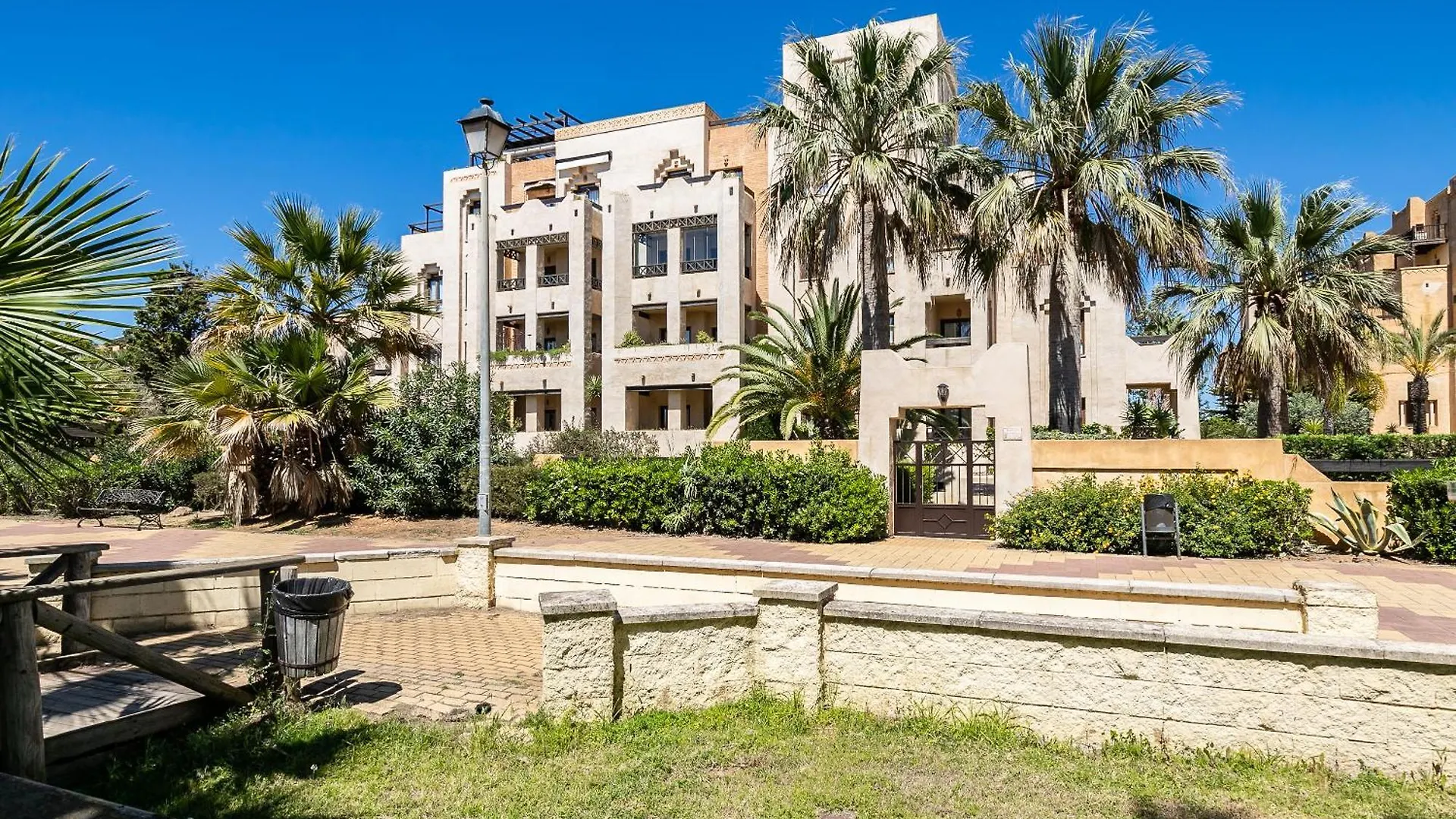 Apartamento Dos Dormitorios Bajo, Vistas Piscina Isla Canela 0*,  Spain